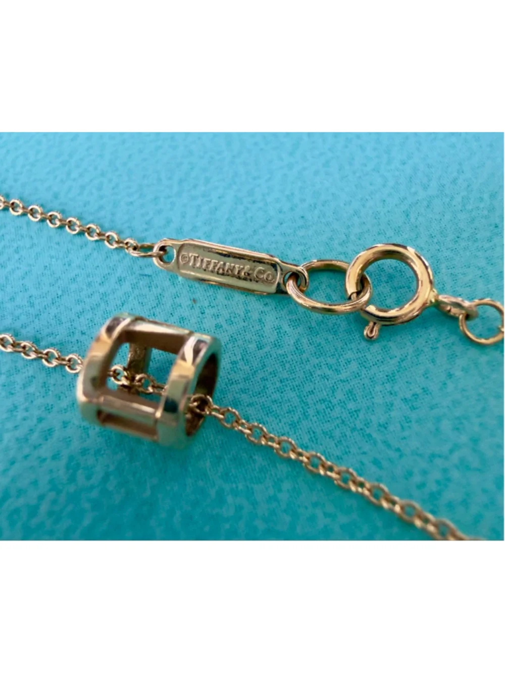 Tiffany & Co. 18k Yellow Gold 6mm Open Barrel Pendant Charm Necklace 16.5”